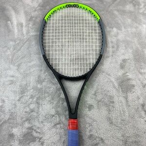 Wilson Blade 98s v7 18x16 Spin Effect Men's Tennis Racket